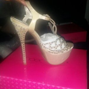 Women's Sexy Stillettos For Every Occasion!